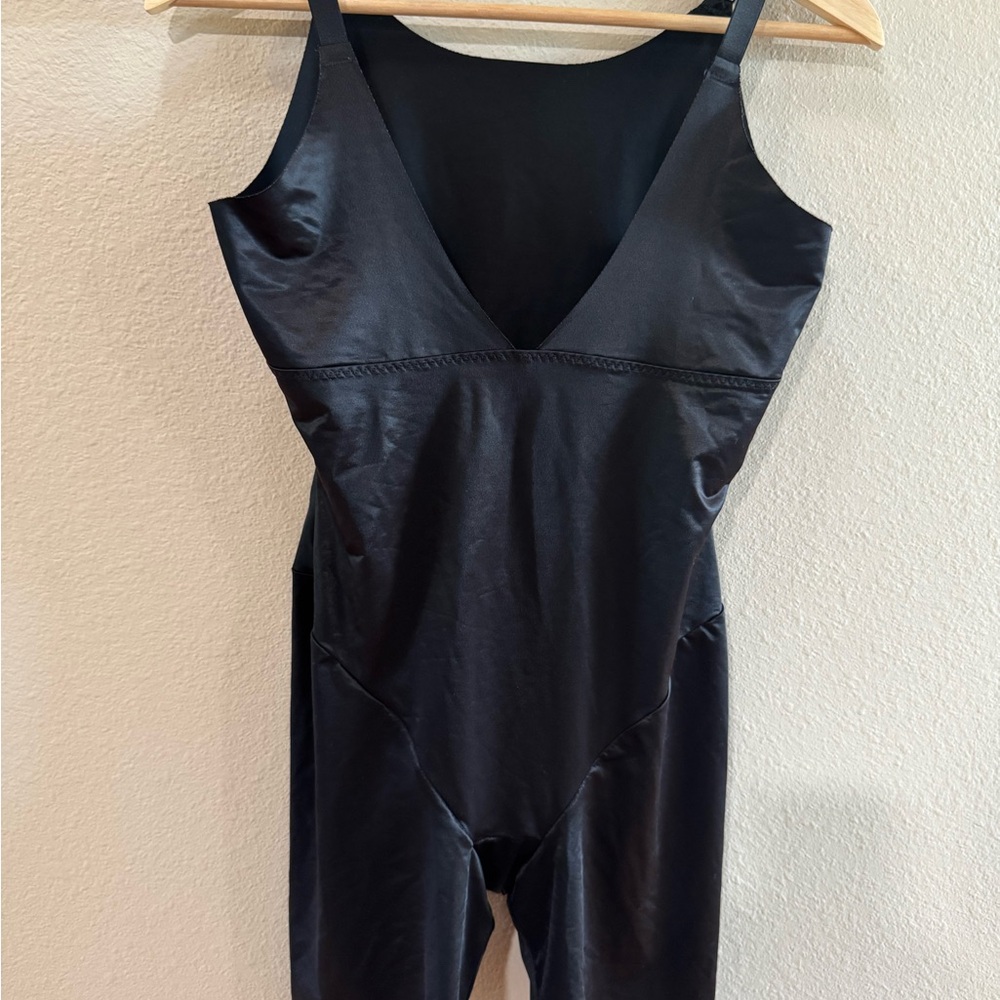 EUC Maidenform Stretch Shapewear Bodysuit, Sz XL